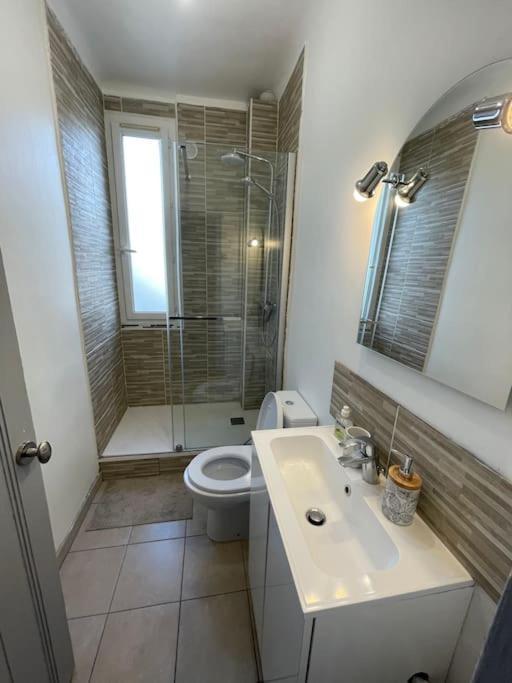 Profitez Du Calme De Courbevoie La Defense Apartment Luaran gambar